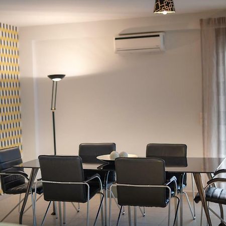 Spacious Fully Equipped 3Bd 2Bath Apt In The Heart Of City With Balconies Ac And Fast Wifi #2 이라클리온 외부 사진