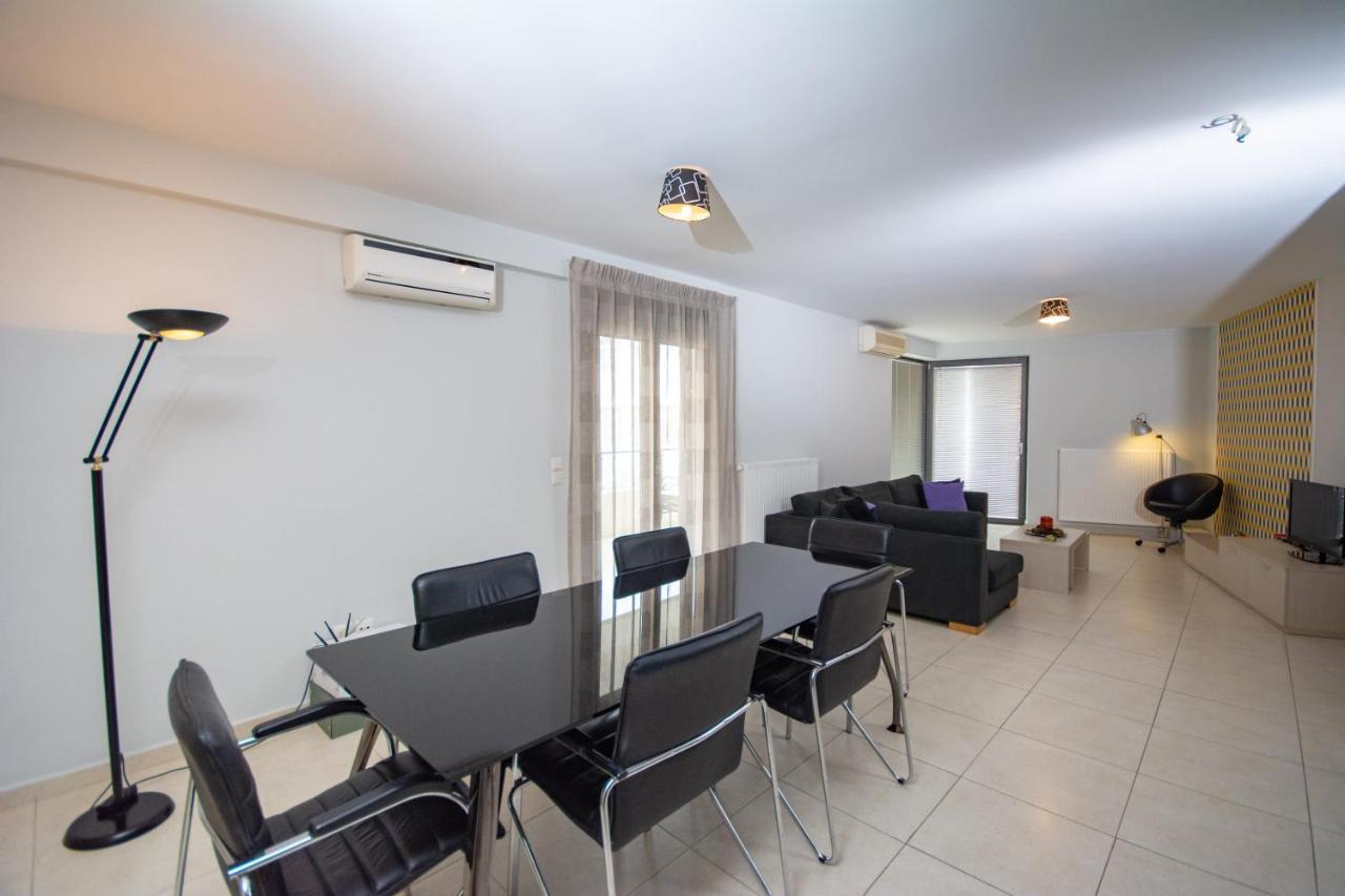 Spacious Fully Equipped 3Bd 2Bath Apt In The Heart Of City With Balconies Ac And Fast Wifi #2 이라클리온 외부 사진