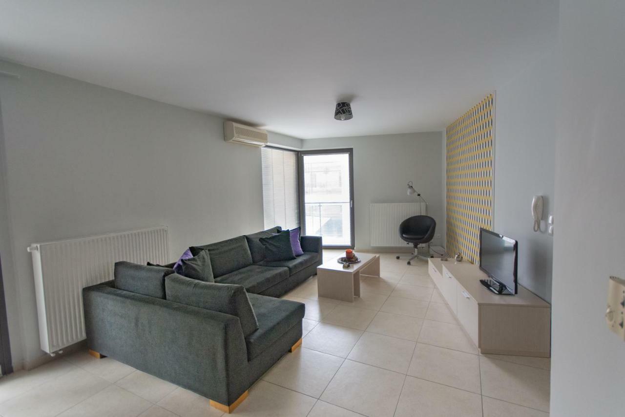 Spacious Fully Equipped 3Bd 2Bath Apt In The Heart Of City With Balconies Ac And Fast Wifi #2 이라클리온 외부 사진
